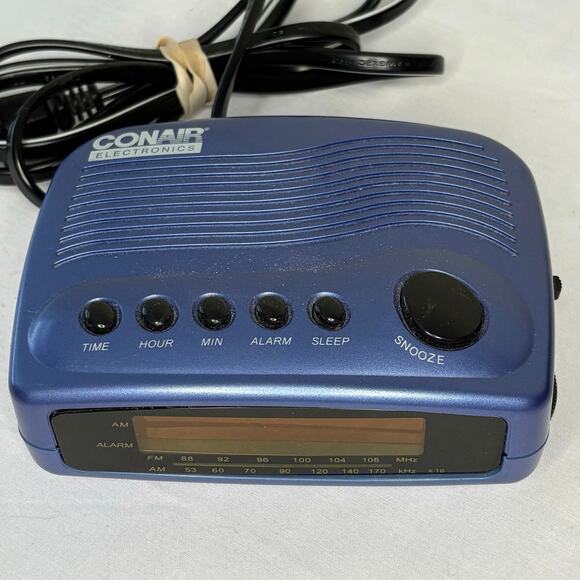 VTG Conair CR100 AM/FM Clock Radio Purple w/ Original Owner’s Manual - Picture 2 of 7